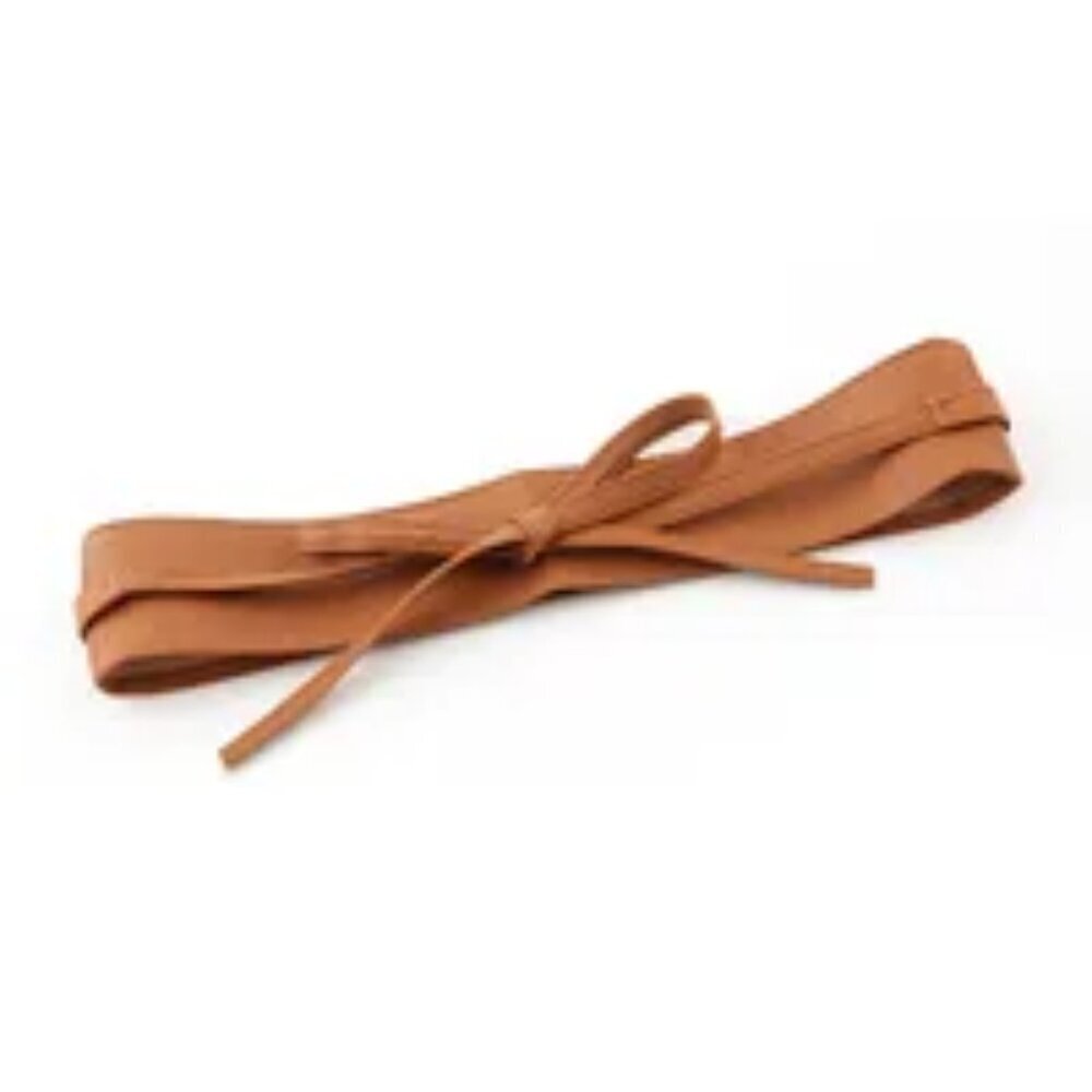 Brand New Women’s Chic Comfort: Elevate Your Look with Our Wide Belt”Camel